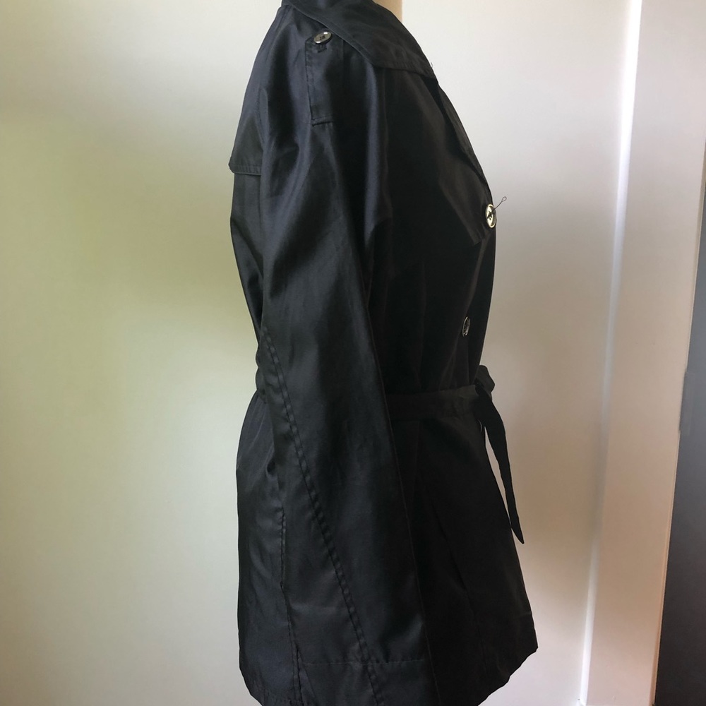 Capelli LightweightTrench Coat - Picture 2 of 6